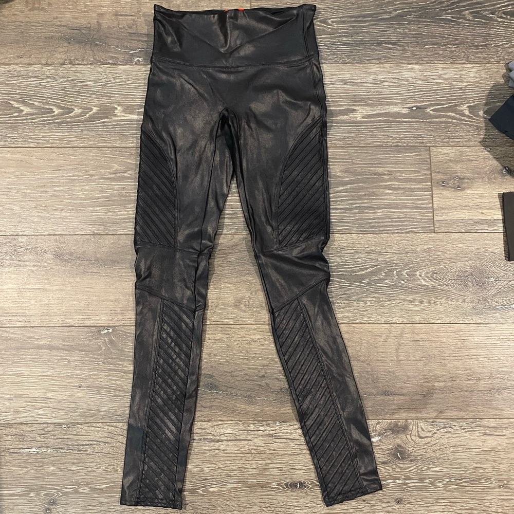 Spanx Black Moto leggings size small